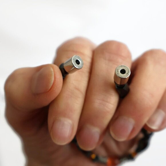 Magnetic Bracelet - Hermatite beads - orange bead - Picture 5 of 7